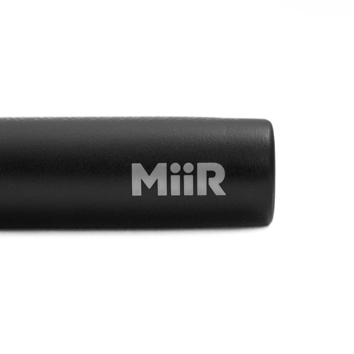 miir-x-carryology-flask-g6 WebPDP-MiiR_x_Carryology_Aero_Flask_Studio__FLK1SSOS401_4_12.10.24__FLK1SSOS401.jpg