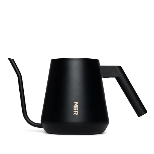 new-standard-pour-over-kettle-q7 Pour_Over_Kettle_Black_Studio_0222_Front.jpg