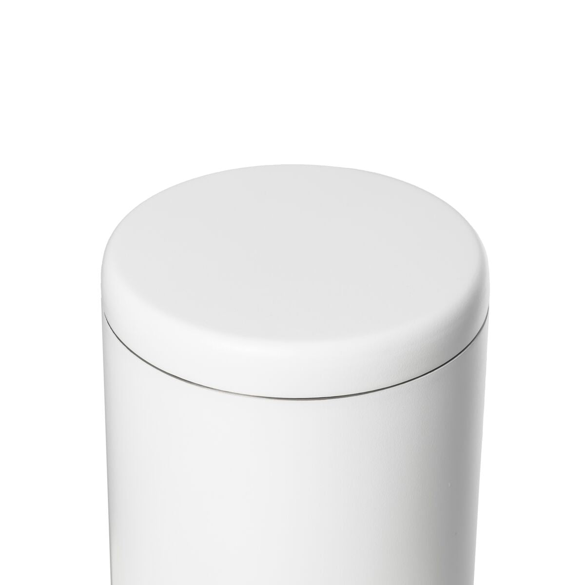 airlock-coffee-canister-n6 WebPDP-Airlock_Coffee_Canister__ACN2SVOS001_White_X2Studio_45_Deg_Lid_On.jpg