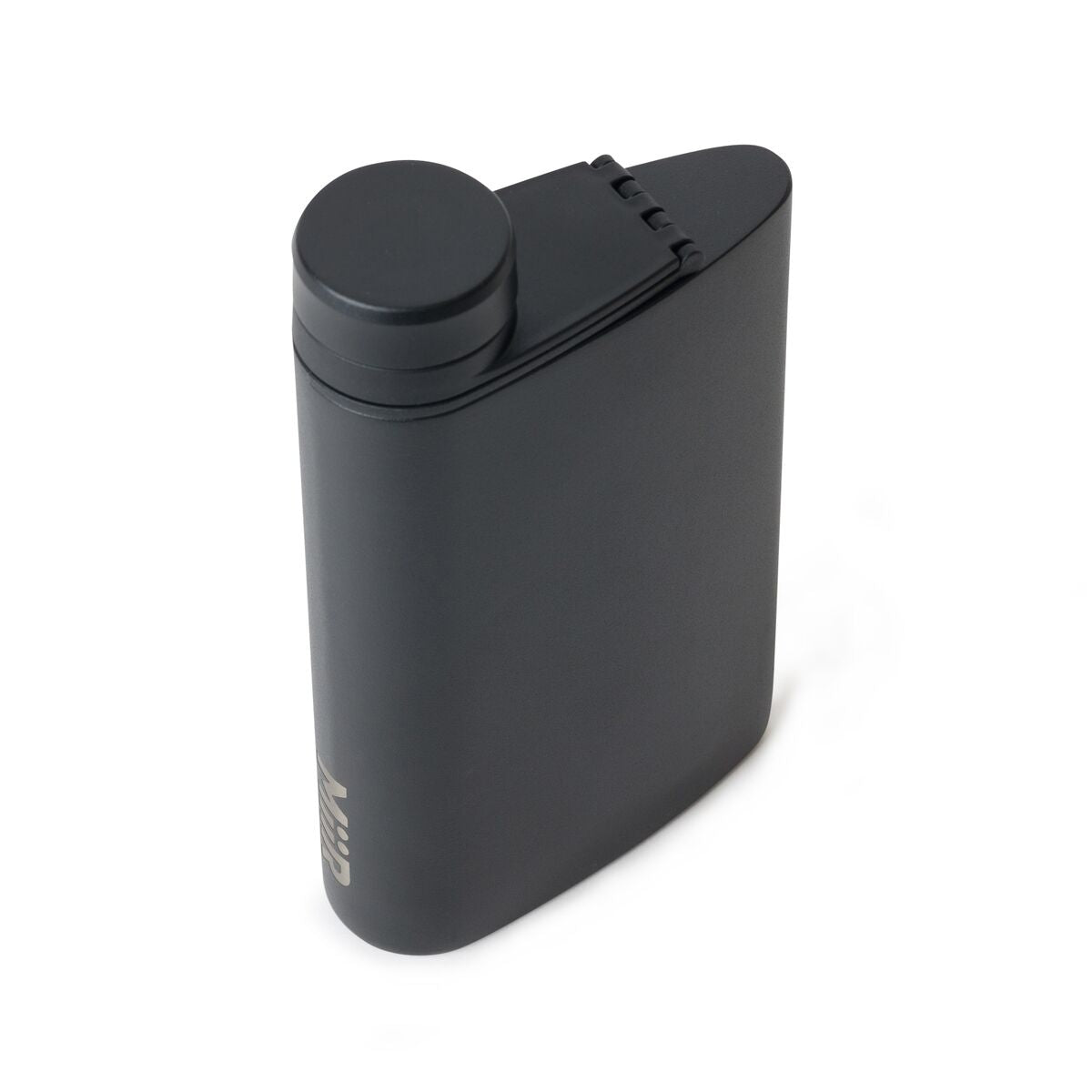 aero-flask-d5 WebPDP-Flask_Black_Studio_1022_45Deg_Closed__FLK1SSOS002.jpg
