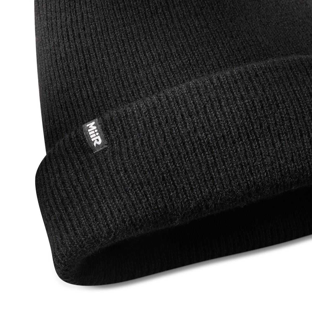 recycled-cashmere-beanie-o5 WebPDP-Recycled_Cashmere_Luxe_Beanie_Studio_Detail__BNE004002OS.jpg