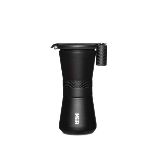 coffee-hand-grinder-y8 Web_PDP-50g_NS_Hand_Grinder_Black_Studio_0713_HGR1SNOS002_90.jpg